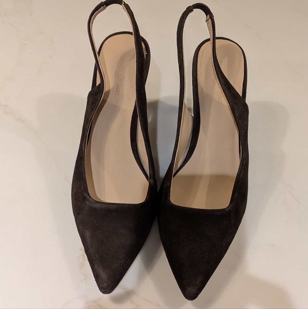 Banana Republic Chocolate Brown Suede Slingback Pumps, Size 8